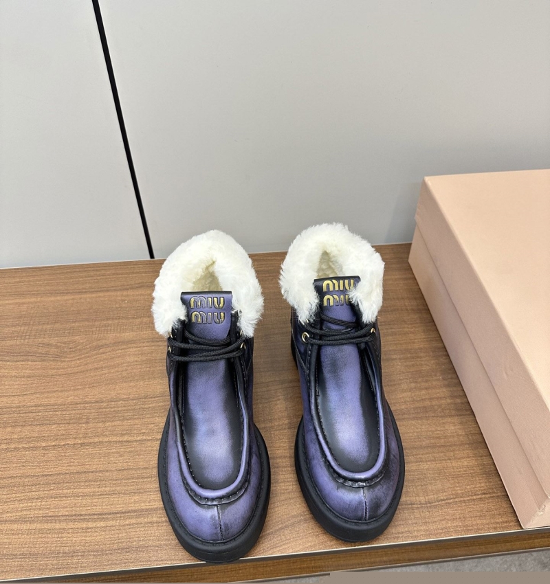 Miu Miu Casual Shoes